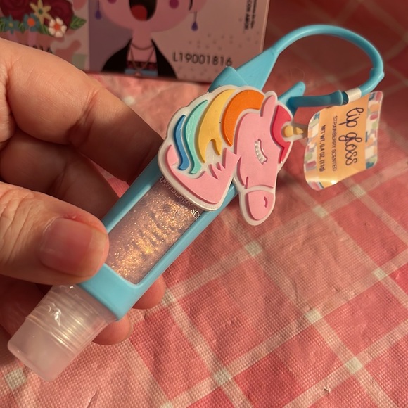 🎈SALE🎈🎀#6.MAKEUP BUNDLE🎀 - Picture 12 of 14